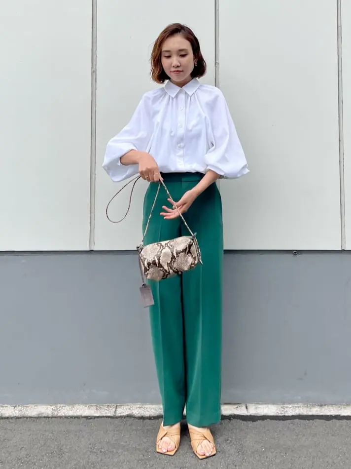 23区 秋葉 コーディネート画像