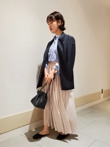 23区 伊藤 コーディネート画像