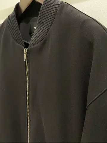 23区 藤原 コーディネート画像