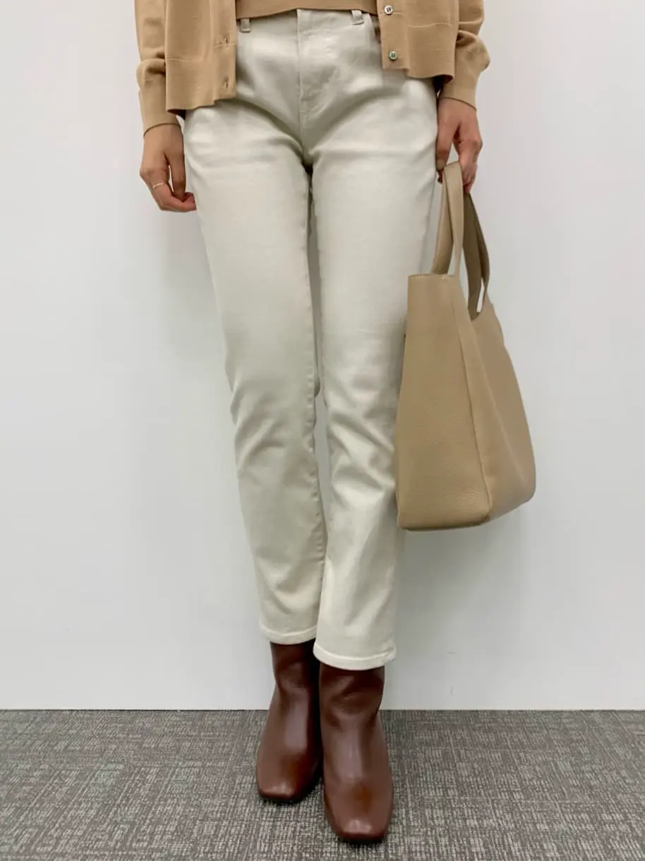 23区 秋葉 コーディネート画像