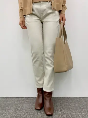 23区 秋葉 コーディネート画像