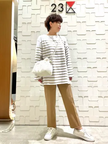 23区 スタッフ コーディネート画像