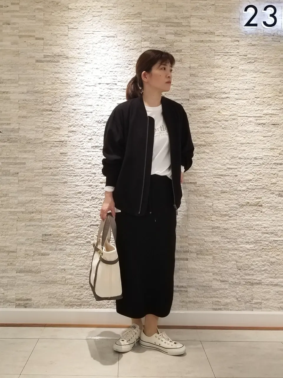 23区 MAKIKO コーディネート画像