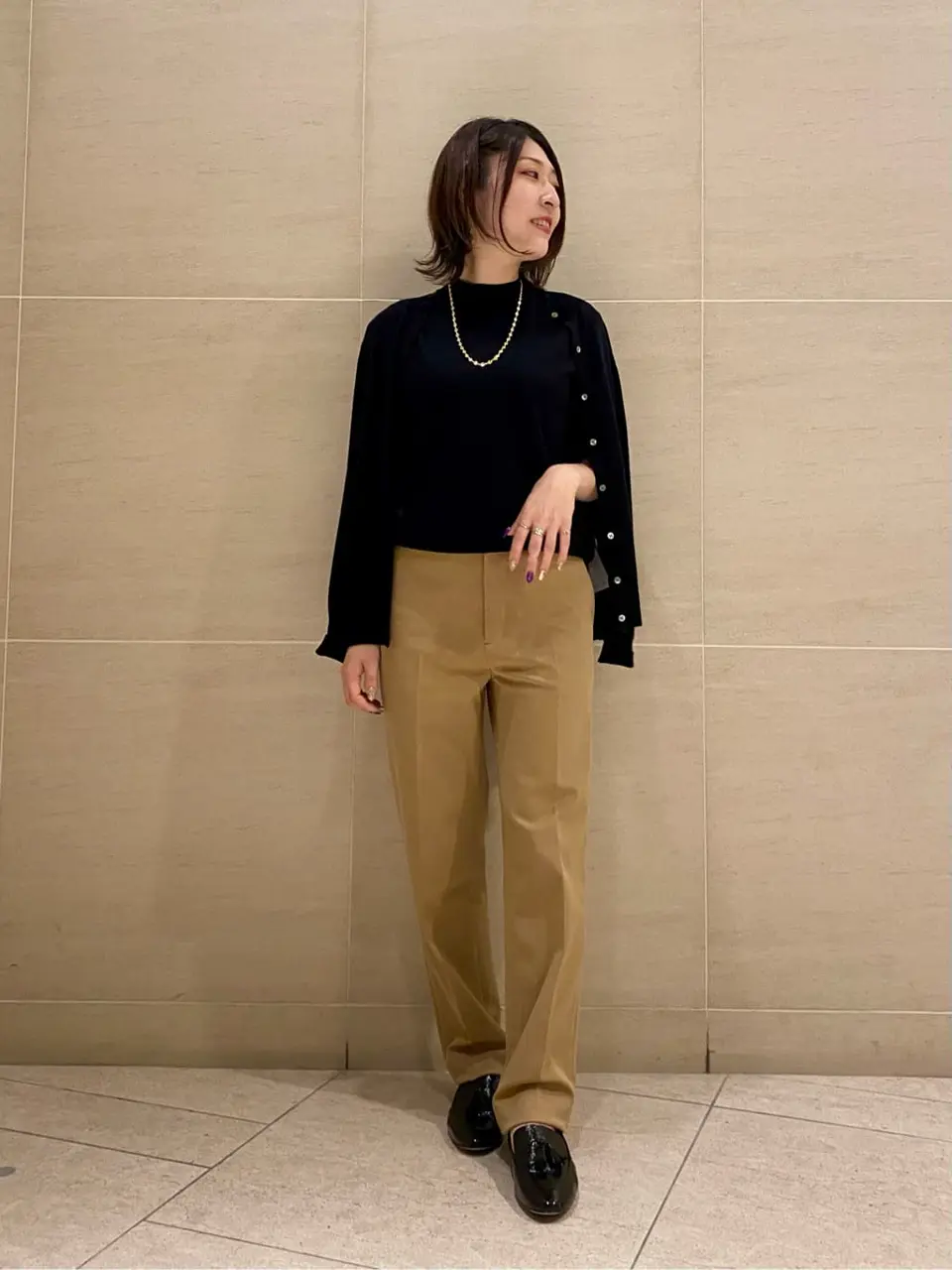  スタッフy コーディネート画像