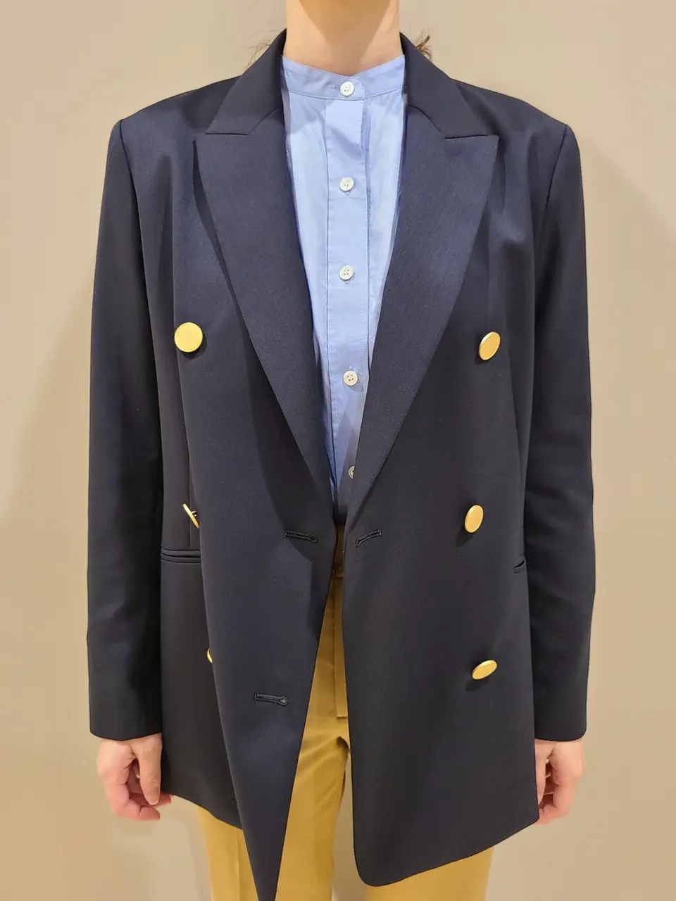 23区 スタッフ. コーディネート画像