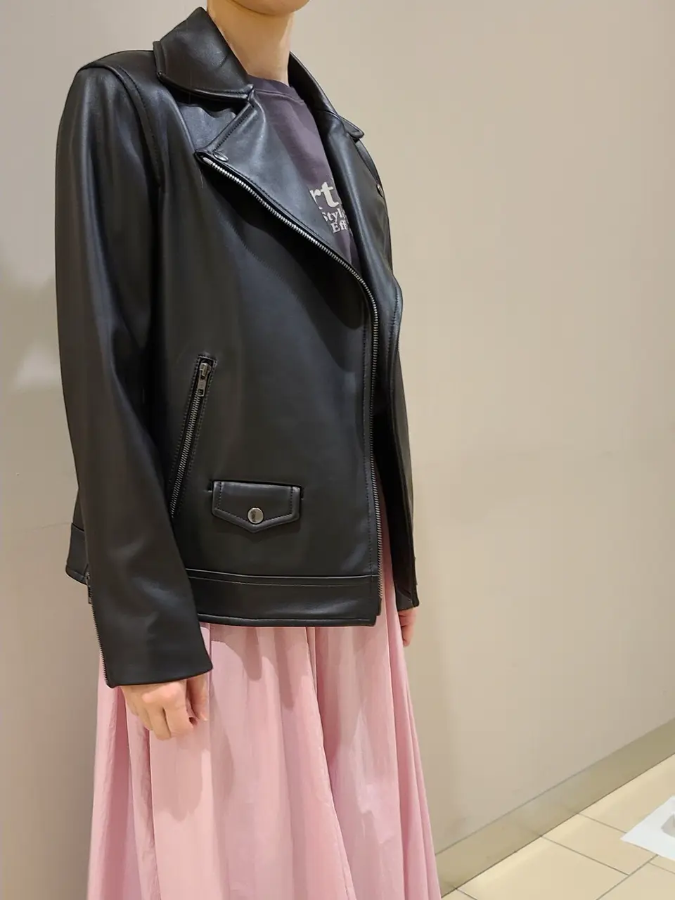 23区 スタッフ. コーディネート画像