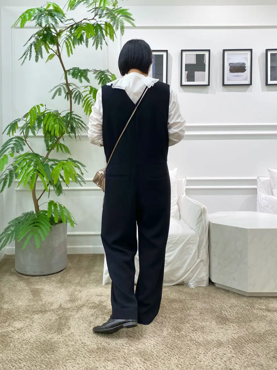 23区 岡本 コーディネート画像