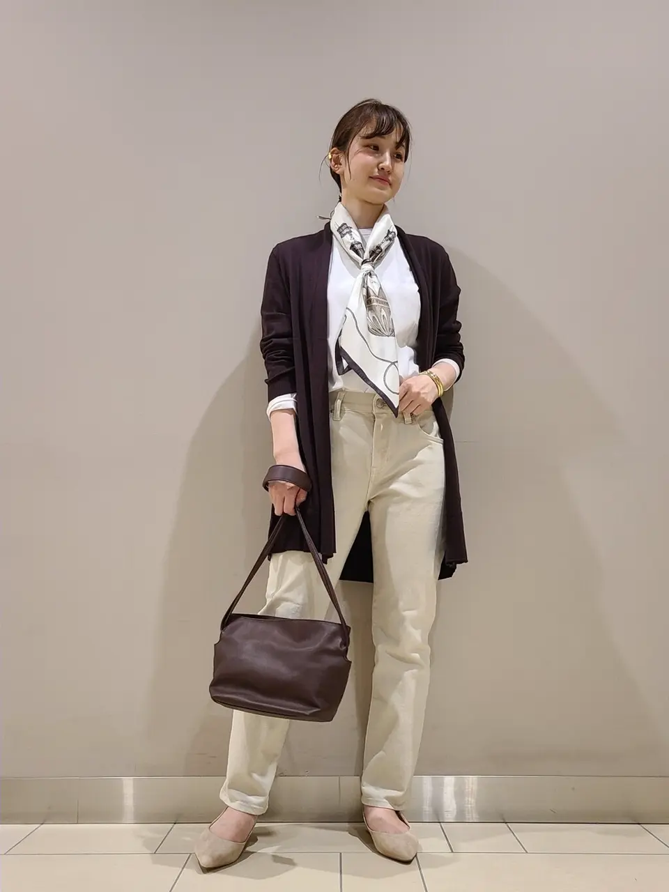  スタッフ. コーディネート画像