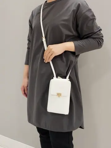 23区 阿多 コーディネート画像