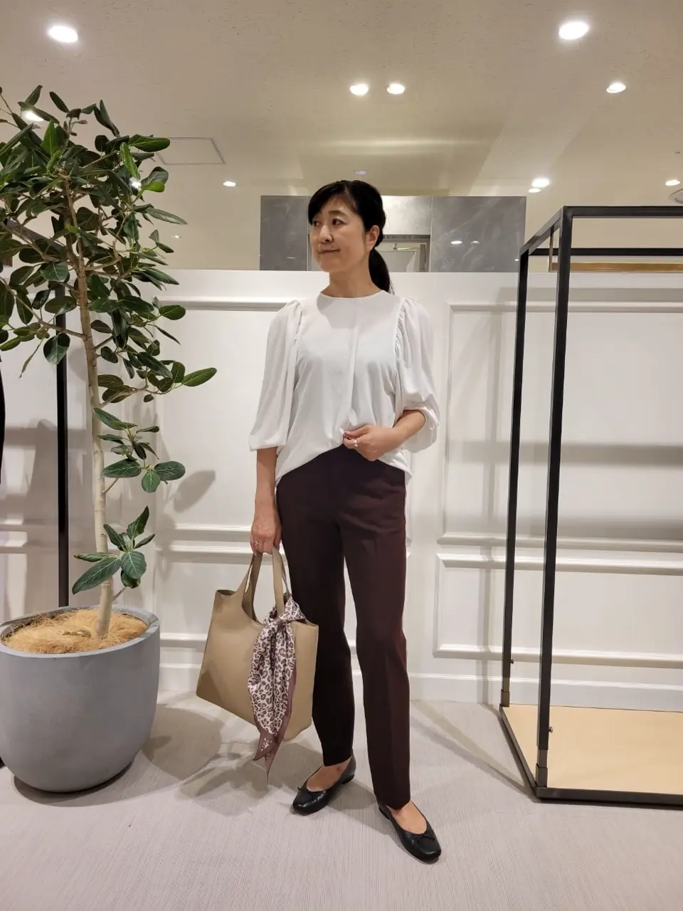  新保 コーディネート画像