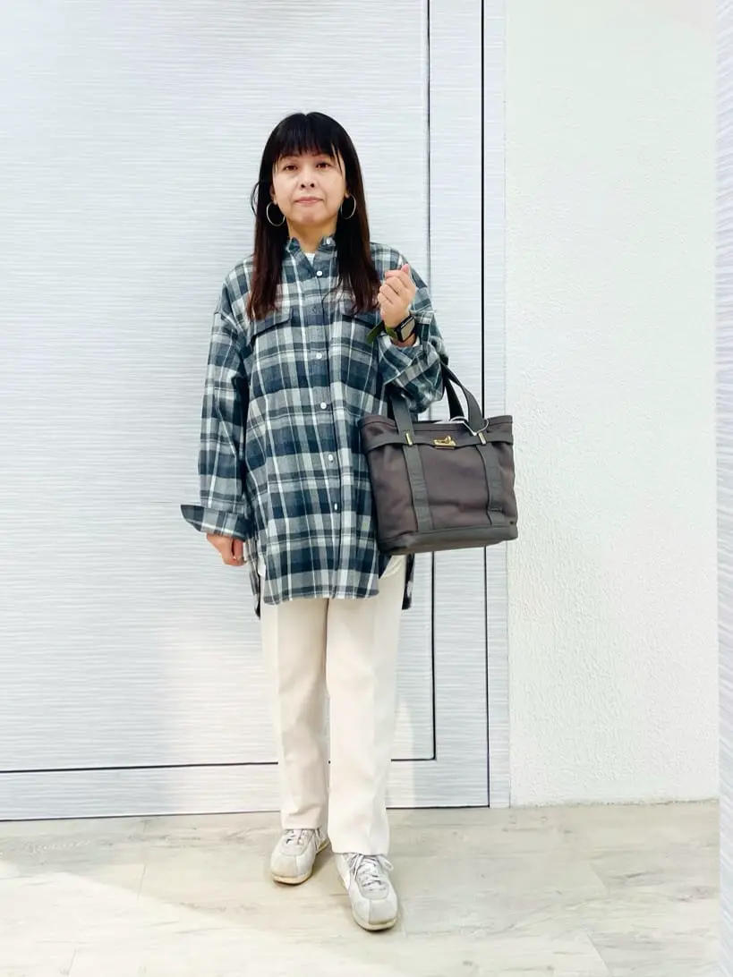  スタッフ コーディネート画像