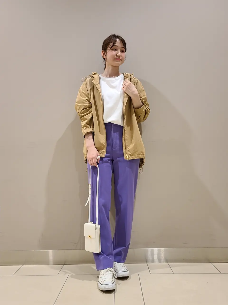  スタッフ. コーディネート画像