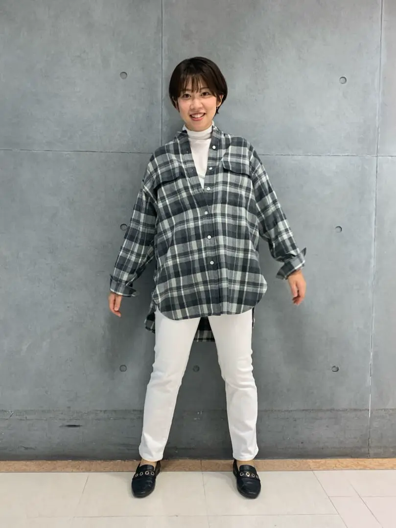  スタッフ コーディネート画像