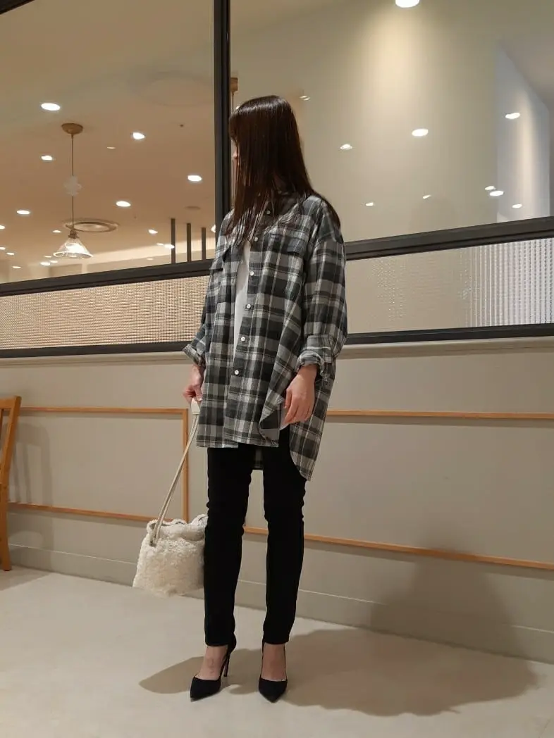 23区 鈴木 コーディネート画像