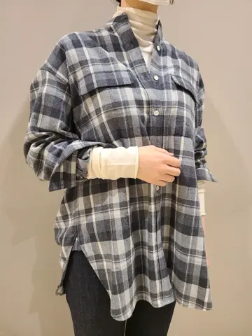 23区 スタッフ. コーディネート画像