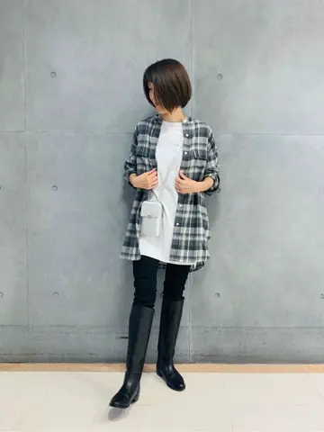 23区 スタッフ  コーディネート画像