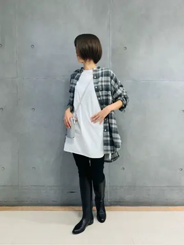 23区 スタッフ  コーディネート画像