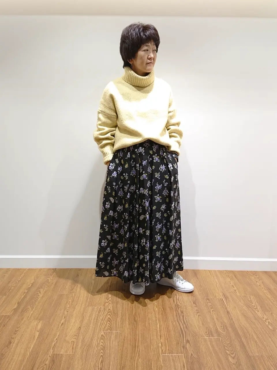  コミヤ コーディネート画像