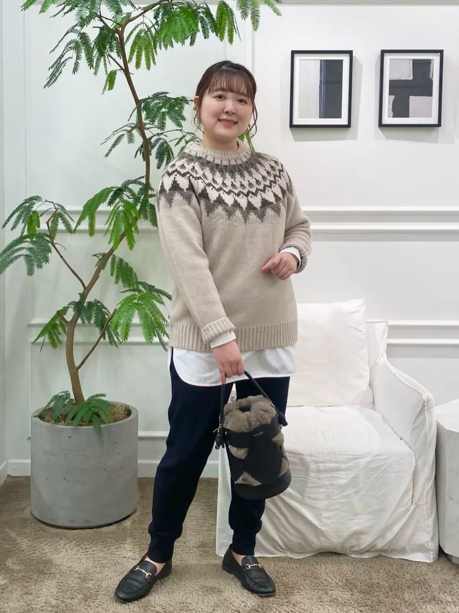 23区 藤原 コーディネート画像