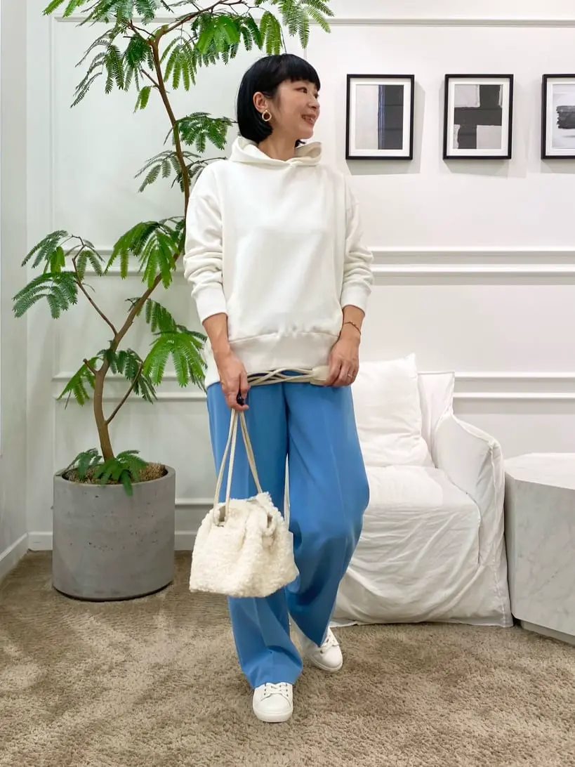 23区 岡本 コーディネート画像