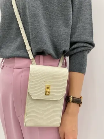 23区 秋葉 コーディネート画像