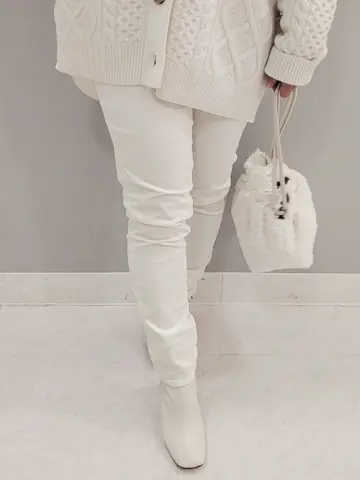 23区 阿多 コーディネート画像