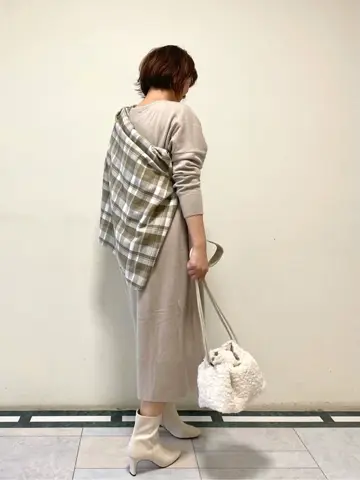 23区 久保 コーディネート画像