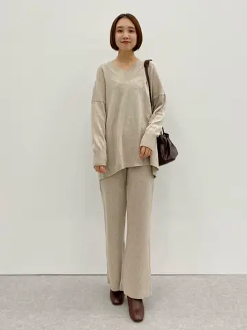 23区 秋葉 コーディネート画像