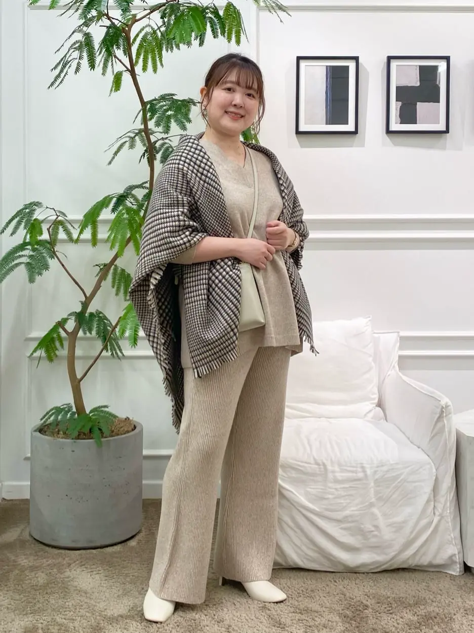 23区 藤原 コーディネート画像