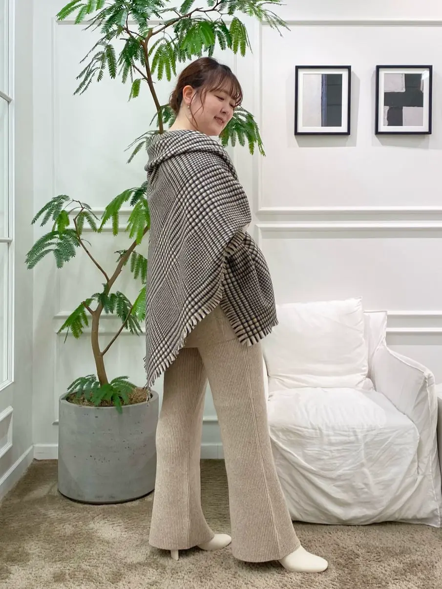 23区 藤原 コーディネート画像