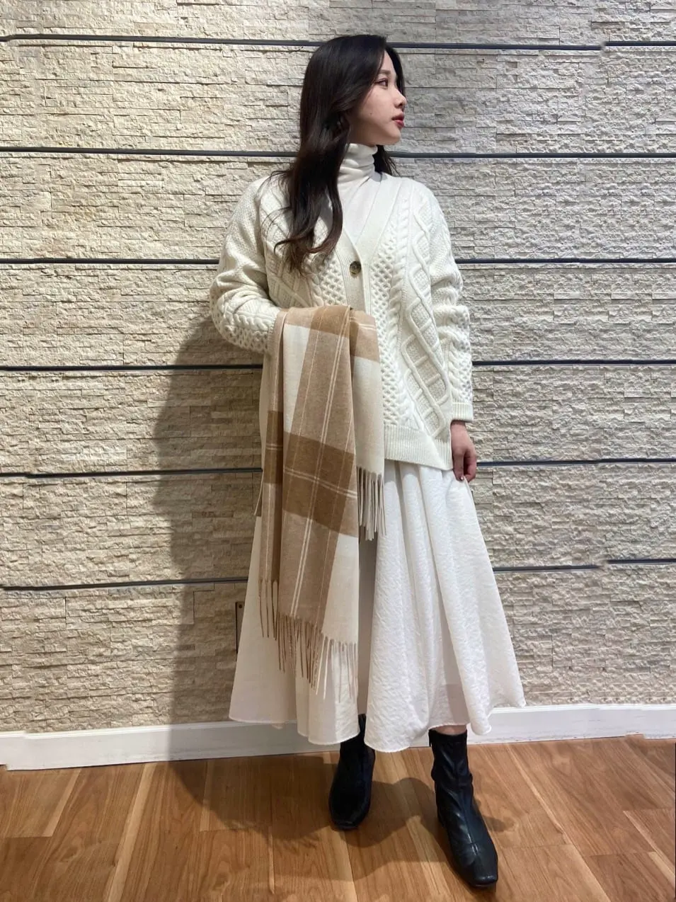  スタッフ コーディネート画像