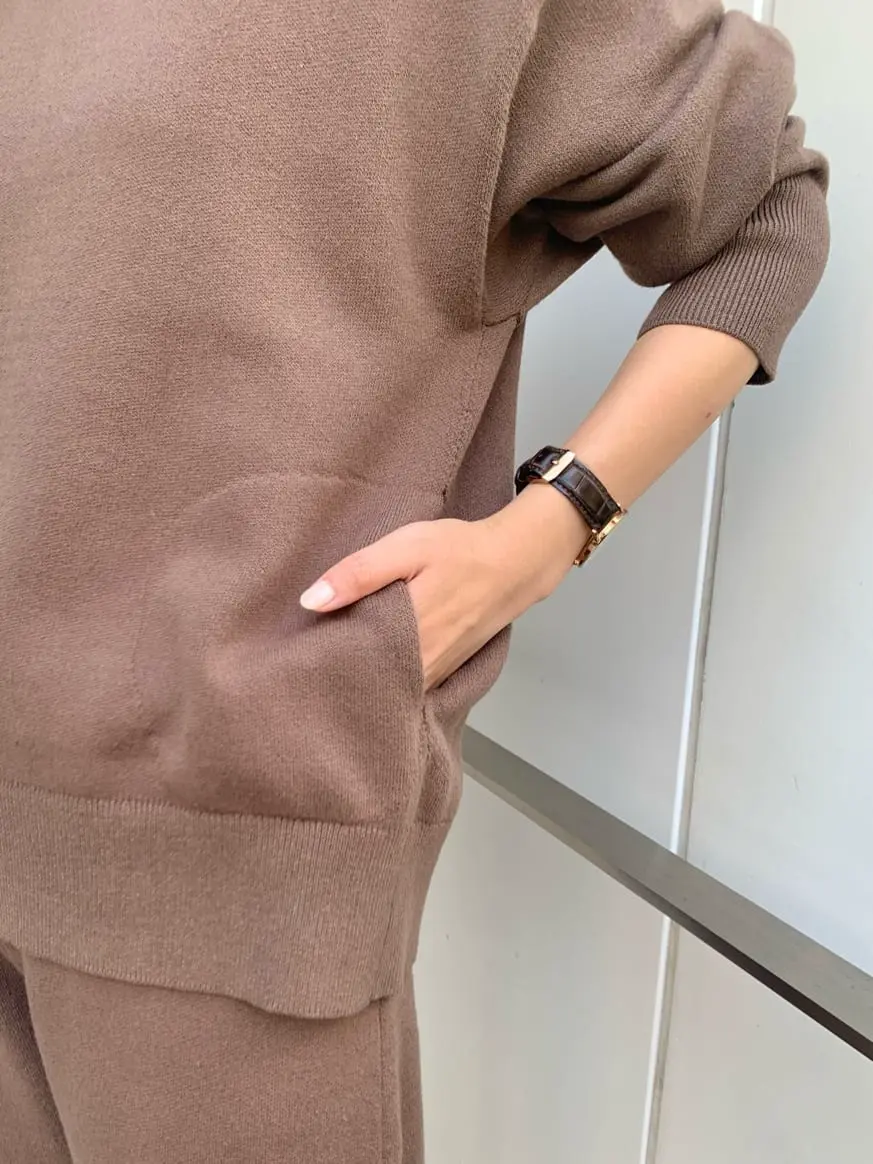 23区 秋葉 コーディネート画像