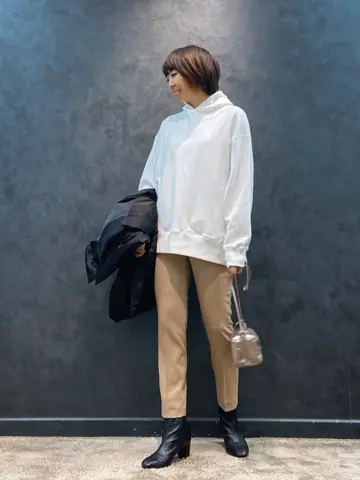 23区 佐藤 コーディネート画像