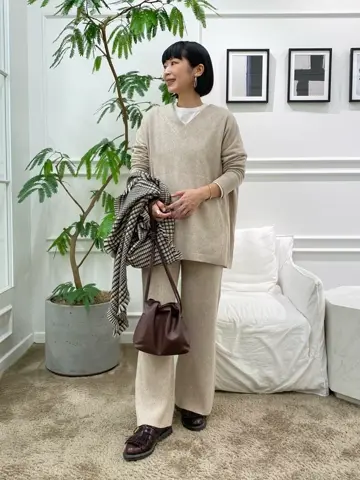 23区 岡本 コーディネート画像