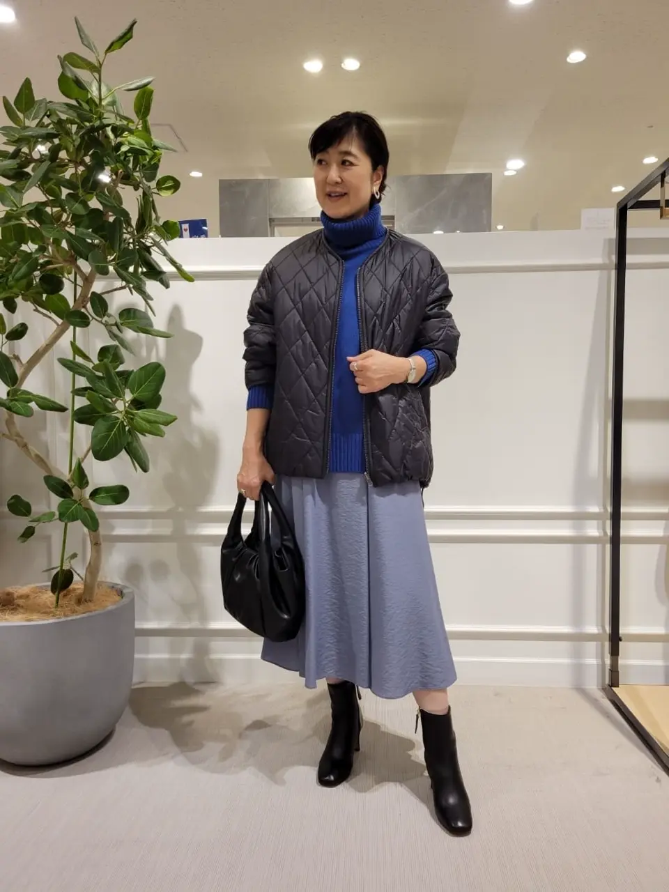  新保 コーディネート画像