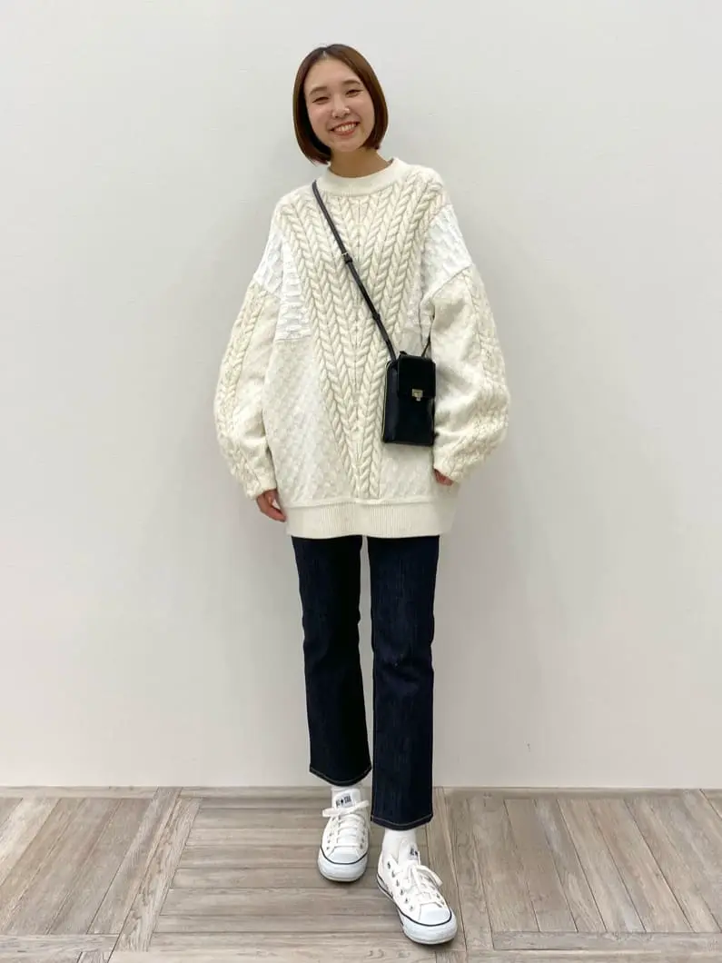 23区 秋葉 コーディネート画像