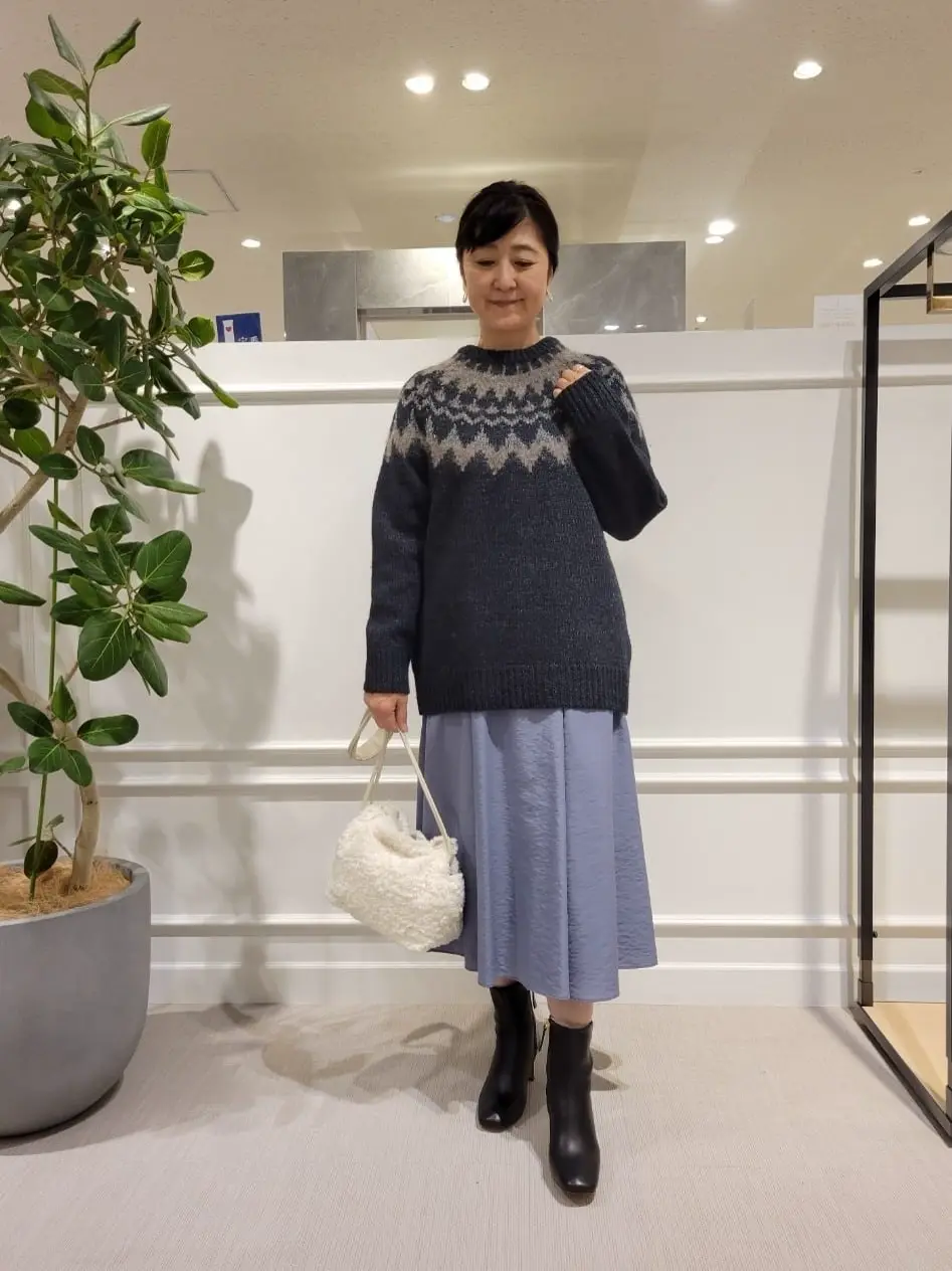  新保 コーディネート画像