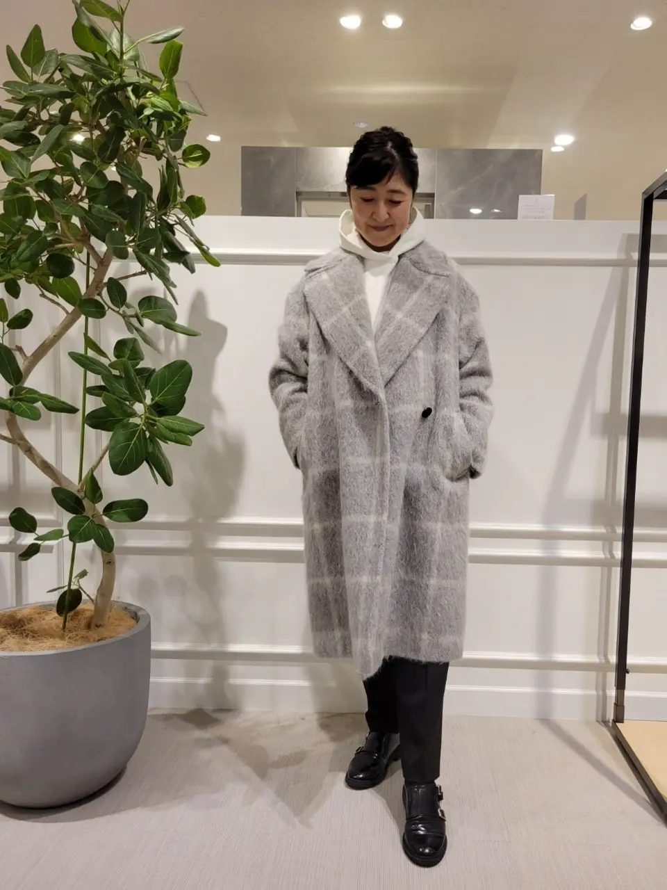  新保 コーディネート画像