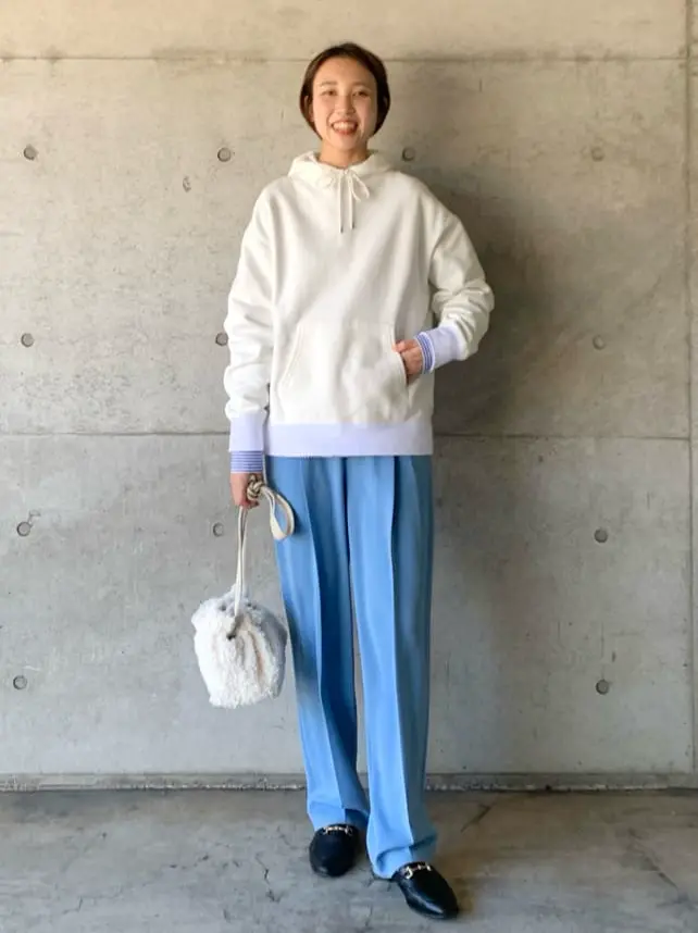 23区 秋葉 コーディネート画像