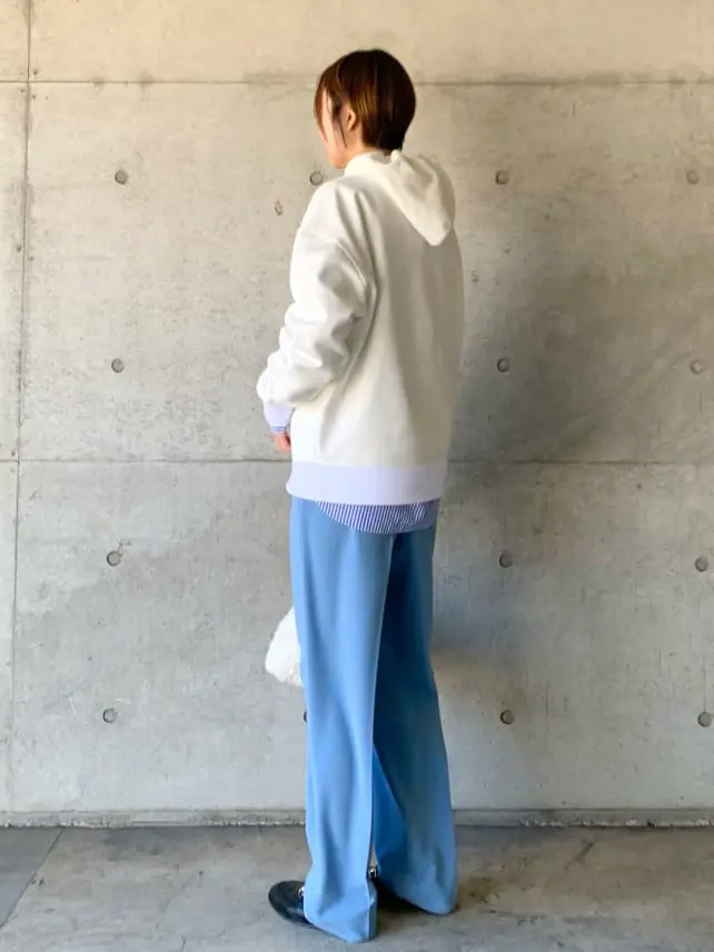 23区 秋葉 コーディネート画像