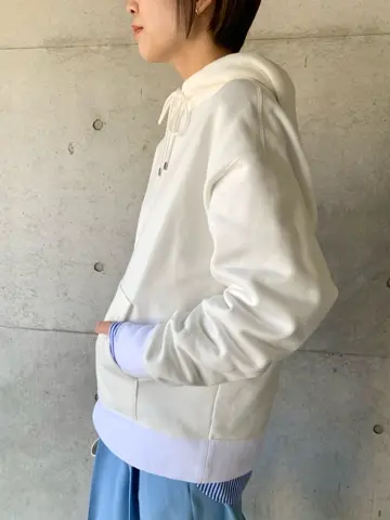 23区 秋葉 コーディネート画像