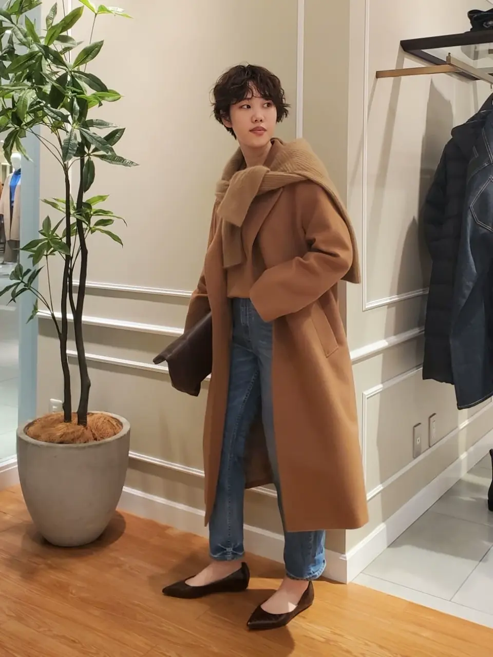 23区 伊藤 コーディネート画像