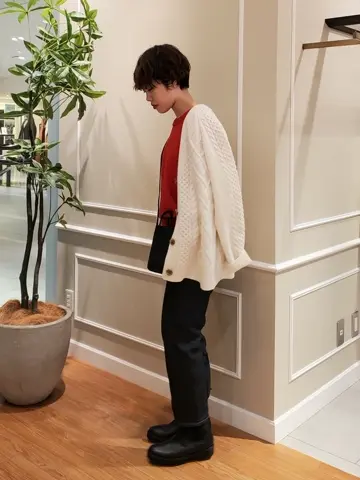 23区 伊藤 コーディネート画像