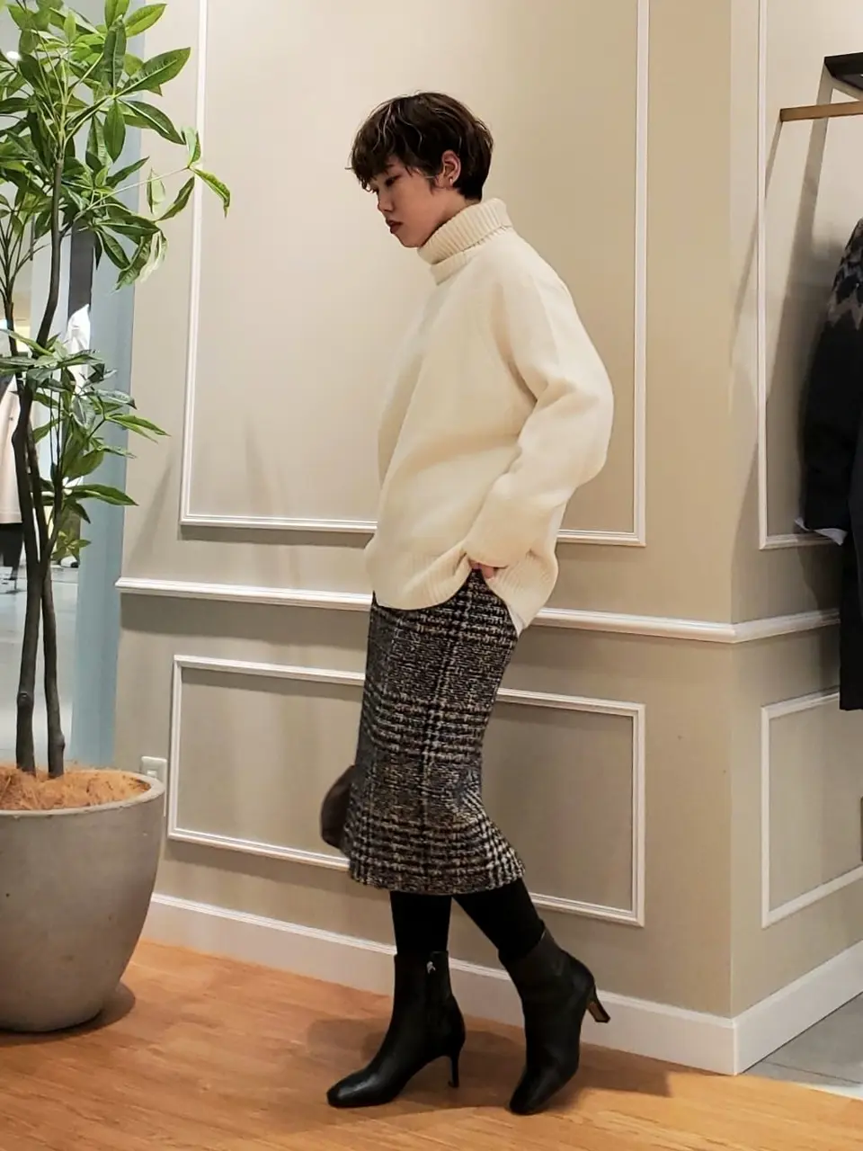 23区 伊藤 コーディネート画像