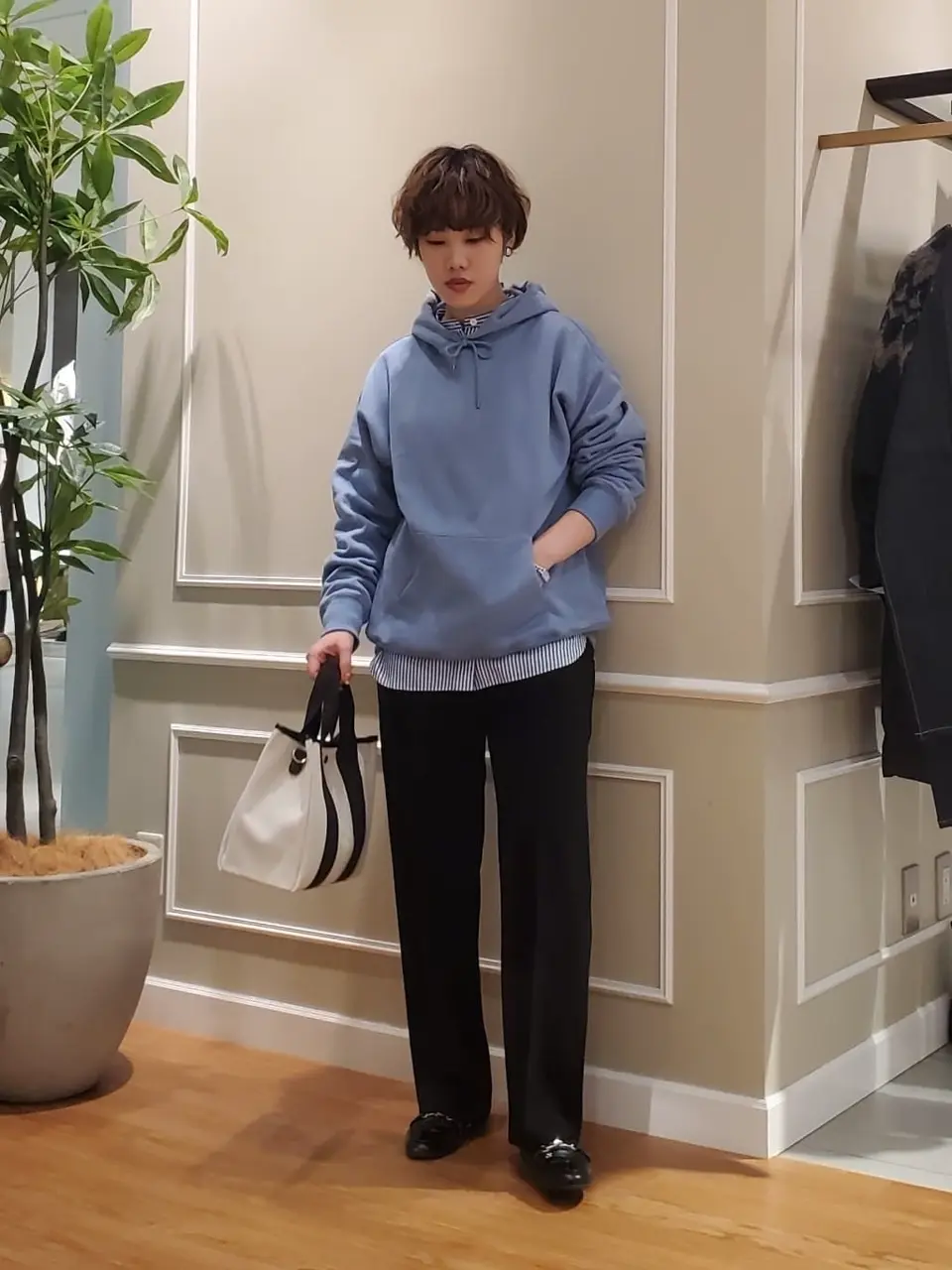 23区 伊藤 コーディネート画像