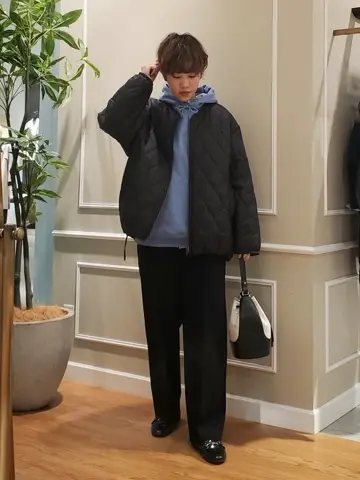 23区 伊藤 コーディネート画像