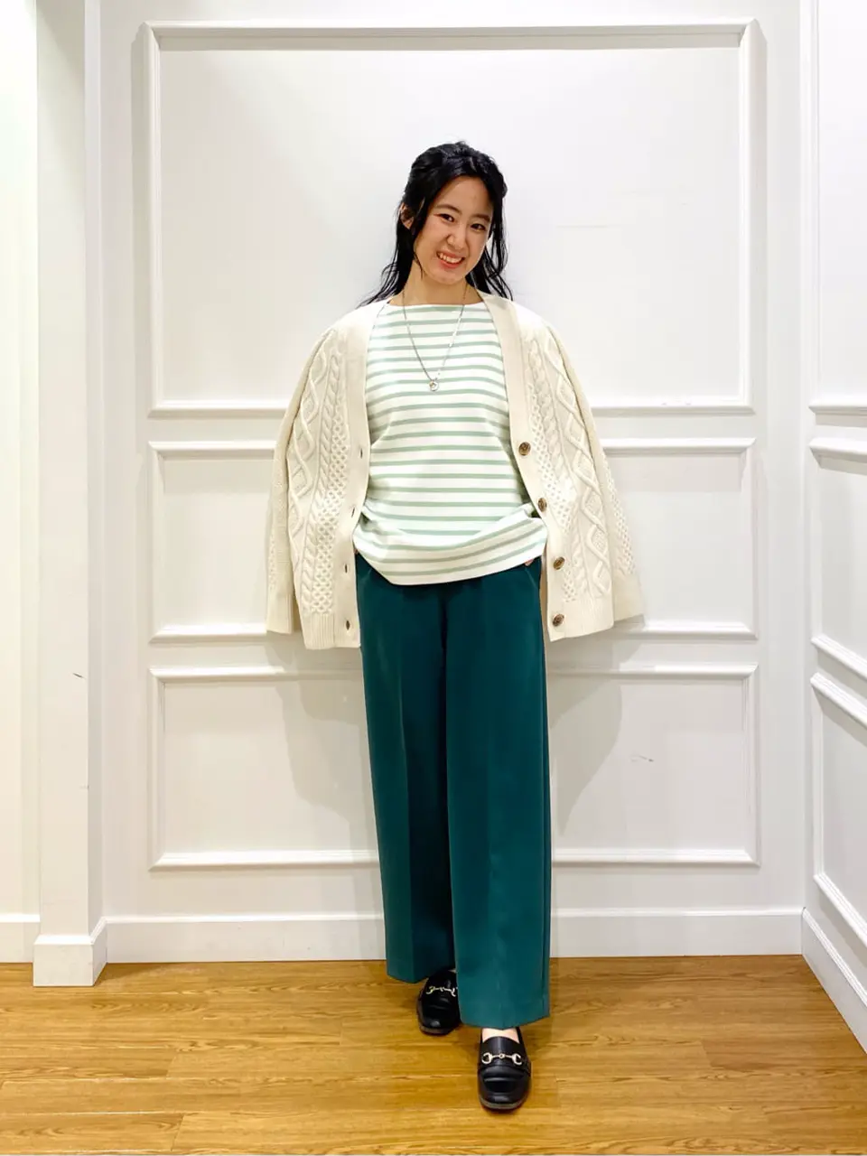  スタッフ コーディネート画像