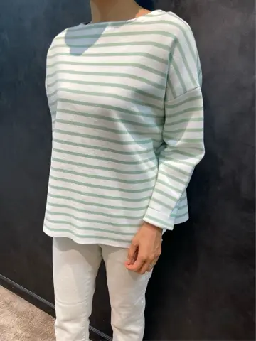 23区 佐藤 コーディネート画像