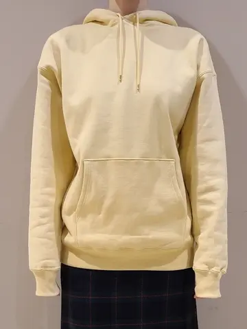 23区 スタッフ. コーディネート画像