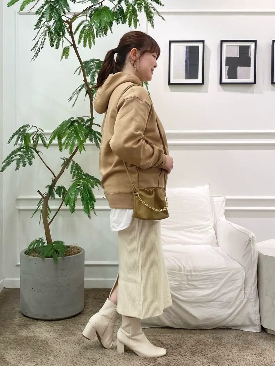 23区 藤原 コーディネート画像